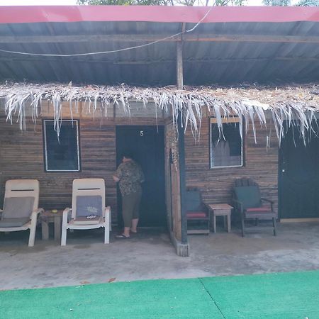 Row House Long Beach Краби Экстерьер фото